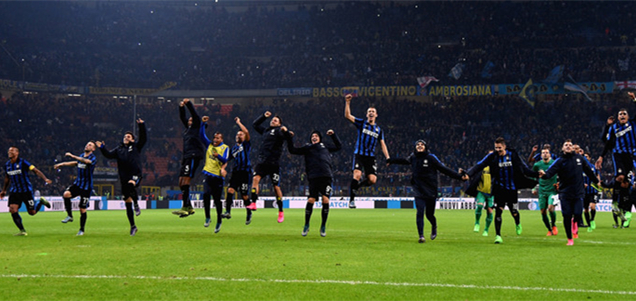 随着AC米兰3-2大逆转，意甲最新积分榜出炉：榜首易主+前三重洗牌