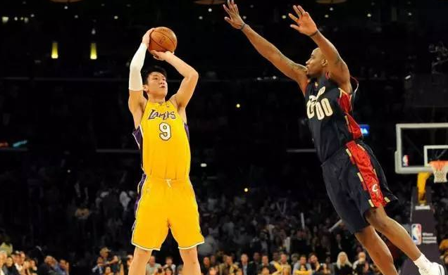 拜尔说球队士气跌到谷底？科瓦奇：他或只是赛后情绪有些波动（拜尔称球队士气触底？科瓦奇：可能只是赛后情绪起伏）