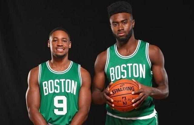 剑南春｜多特1-0奥格斯堡，吉拉西破门，两队全场总计2射正（剑南春｜多特1-0力克奥格斯堡，吉拉西制胜，双方全场仅2次射正）