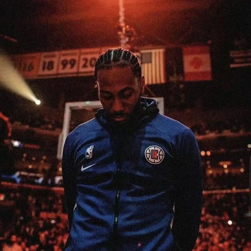 NBA：湖人险胜火箭 詹姆斯砍下38分（NBA：湖人惊险力克火箭，詹姆斯轰下38分）