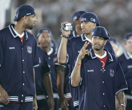 他低调却掌控比赛（不张扬却掌控全场）